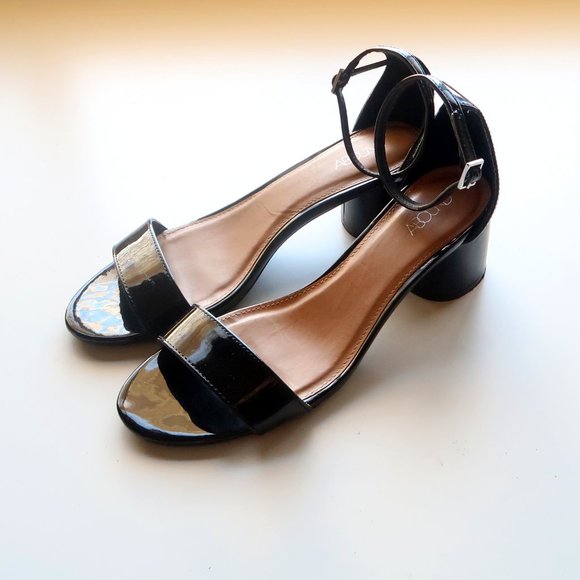 Abound Black Patent Leather Round Block Heels / Sandals / Soes Size 8 - Picture 10 of 15